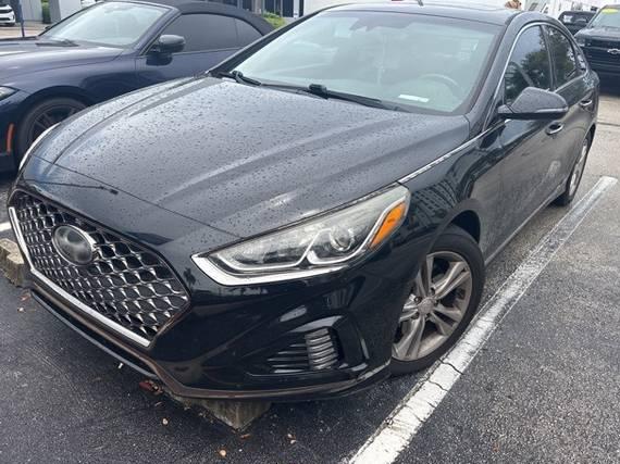 HYUNDAI SONATA 2018 5NPE34AF0JH701181 image