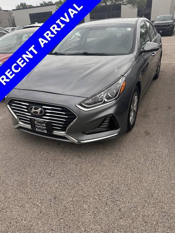 HYUNDAI SONATA 2018 5NPE34AF7JH642288 image
