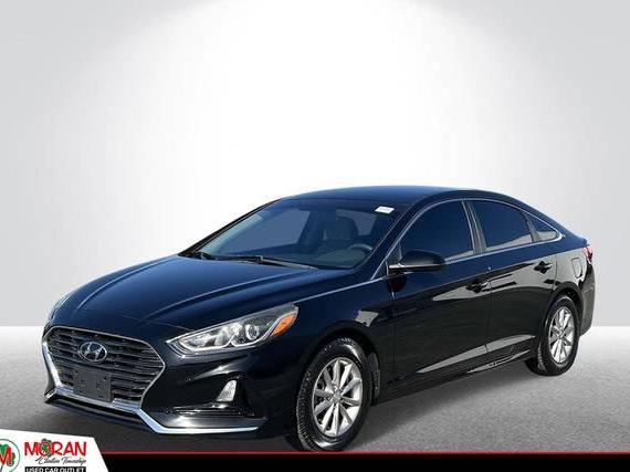 HYUNDAI SONATA 2018 5NPE24AA9JH699440 image
