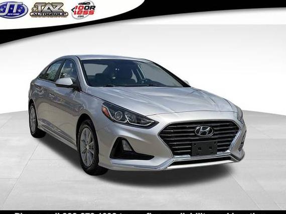 HYUNDAI SONATA 2018 5NPE24AA9JH691760 image