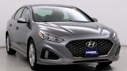 HYUNDAI SONATA 2018 5NPE34AF1JH699649 image