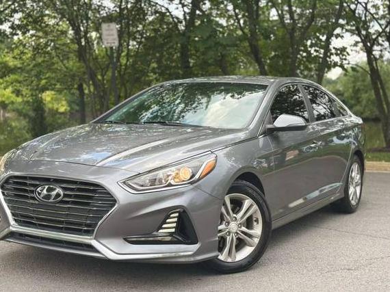 HYUNDAI SONATA 2018 5NPE34AF3JH648752 image