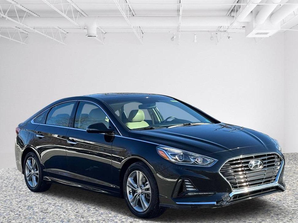 HYUNDAI SONATA 2018 5NPE34AF8JH688213 image