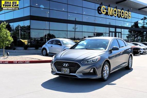 HYUNDAI SONATA 2018 5NPE24AF3JH615625 image