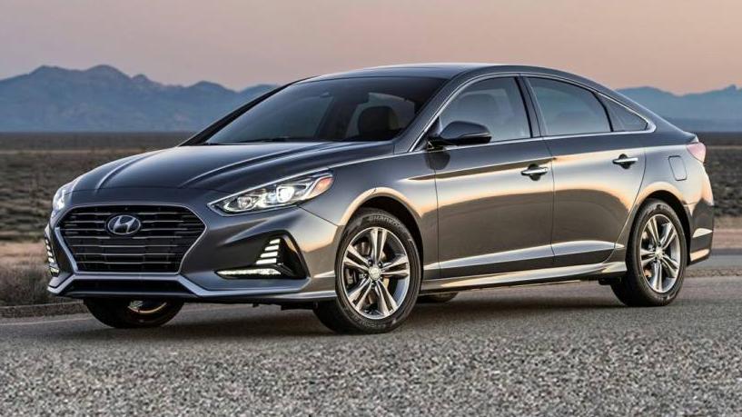 HYUNDAI SONATA 2018 5NPE34AF3JH615556 image