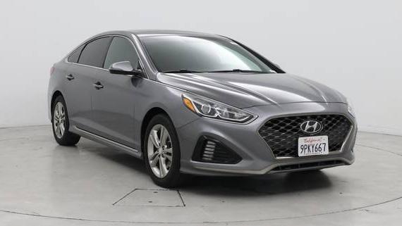 HYUNDAI SONATA 2018 5NPE34AF3JH703149 image