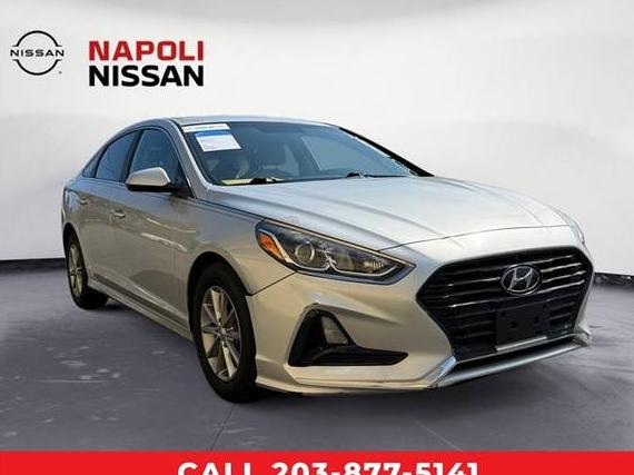 HYUNDAI SONATA 2018 5NPE24AF5JH658279 image