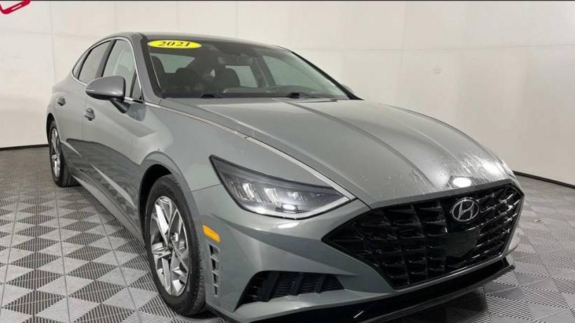 HYUNDAI SONATA 2021 KMHL64JA1MA162404 image