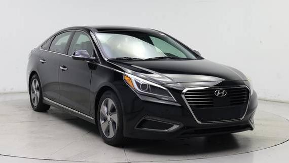 HYUNDAI SONATA 2017 KMHE34L1XHA051595 image