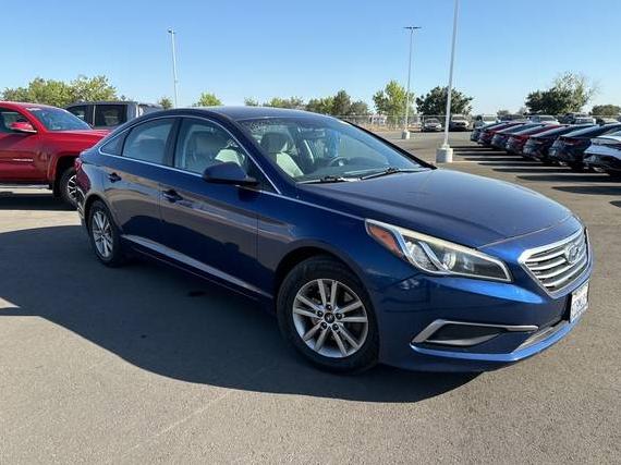 HYUNDAI SONATA 2017 5NPE24AF7HH522066 image