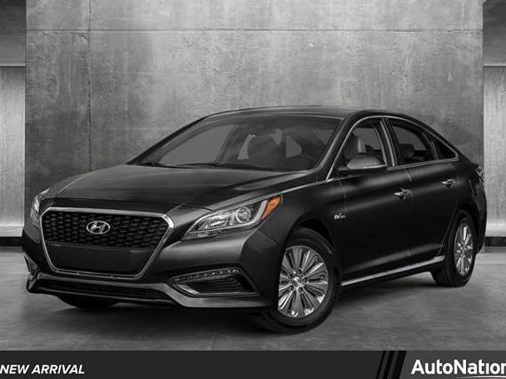 HYUNDAI SONATA 2017 KMHE24L14HA048078 image
