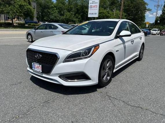 HYUNDAI SONATA 2017 KMHE34L16HA057409 image