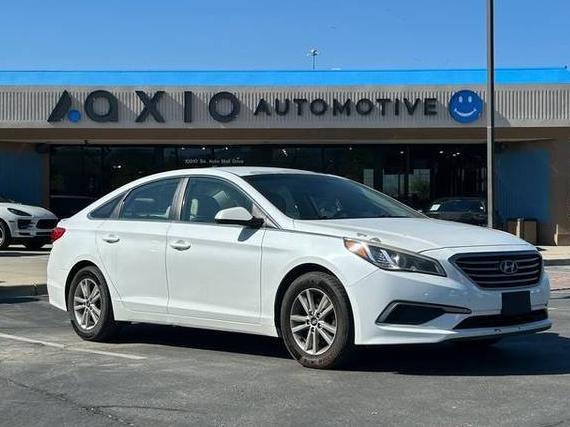 HYUNDAI SONATA 2017 5NPE24AF5HH482795 image