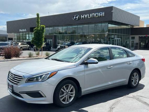 HYUNDAI SONATA 2017 5NPE24AF9HH446933 image