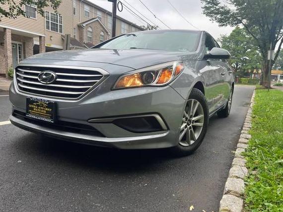 HYUNDAI SONATA 2017 5NPE24AF1HH565298 image HYUNDAI SONATA 2017 5NPE24AF1HH565298 image