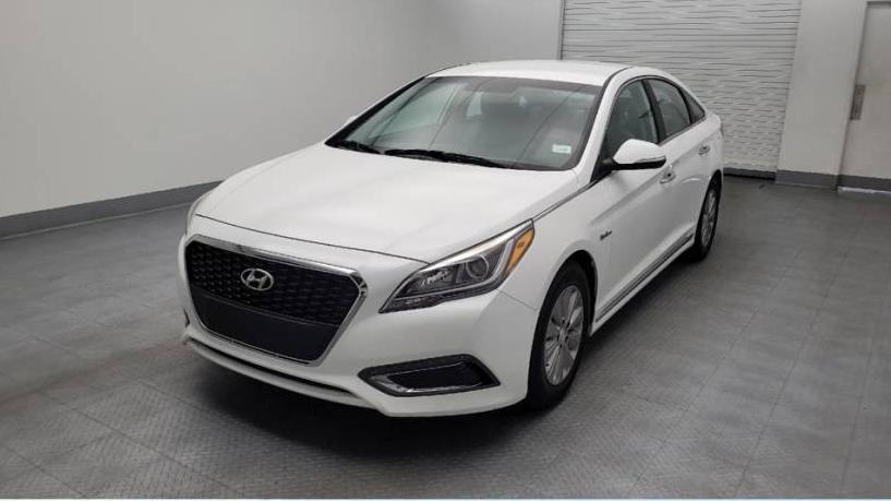 HYUNDAI SONATA 2017 KMHE24L32HA062305 image