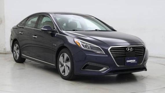 HYUNDAI SONATA 2017 KMHE34L37HA065584 image