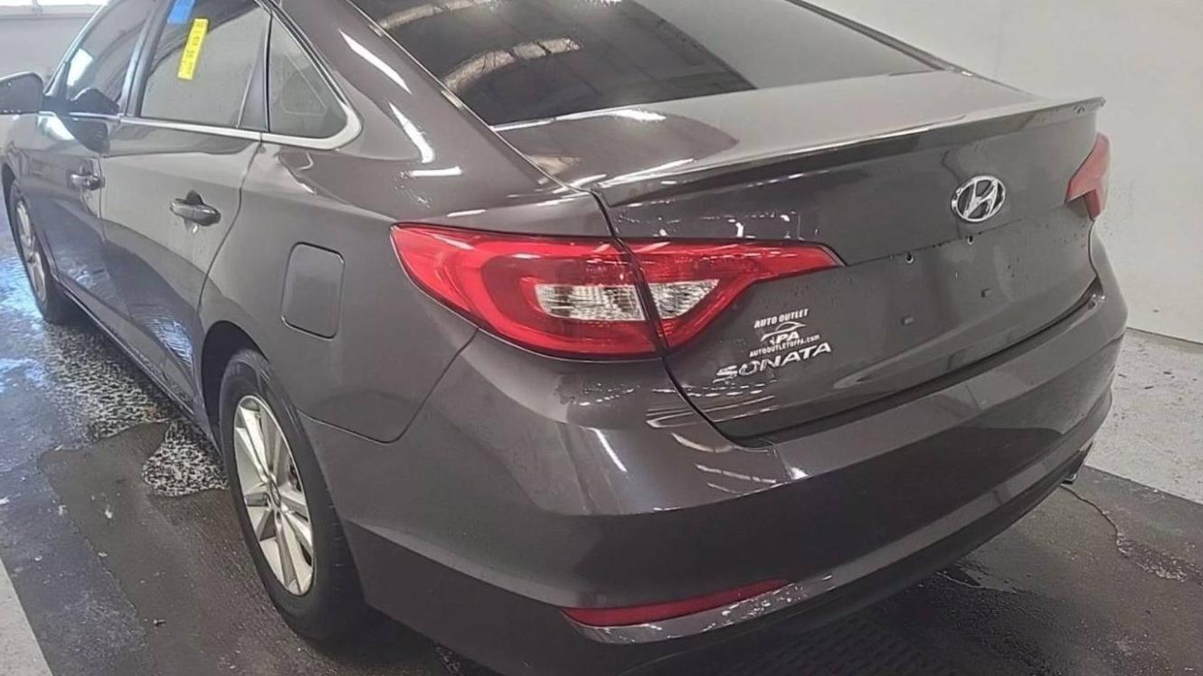 HYUNDAI SONATA 2017 5NPE24AF7HH547971 image