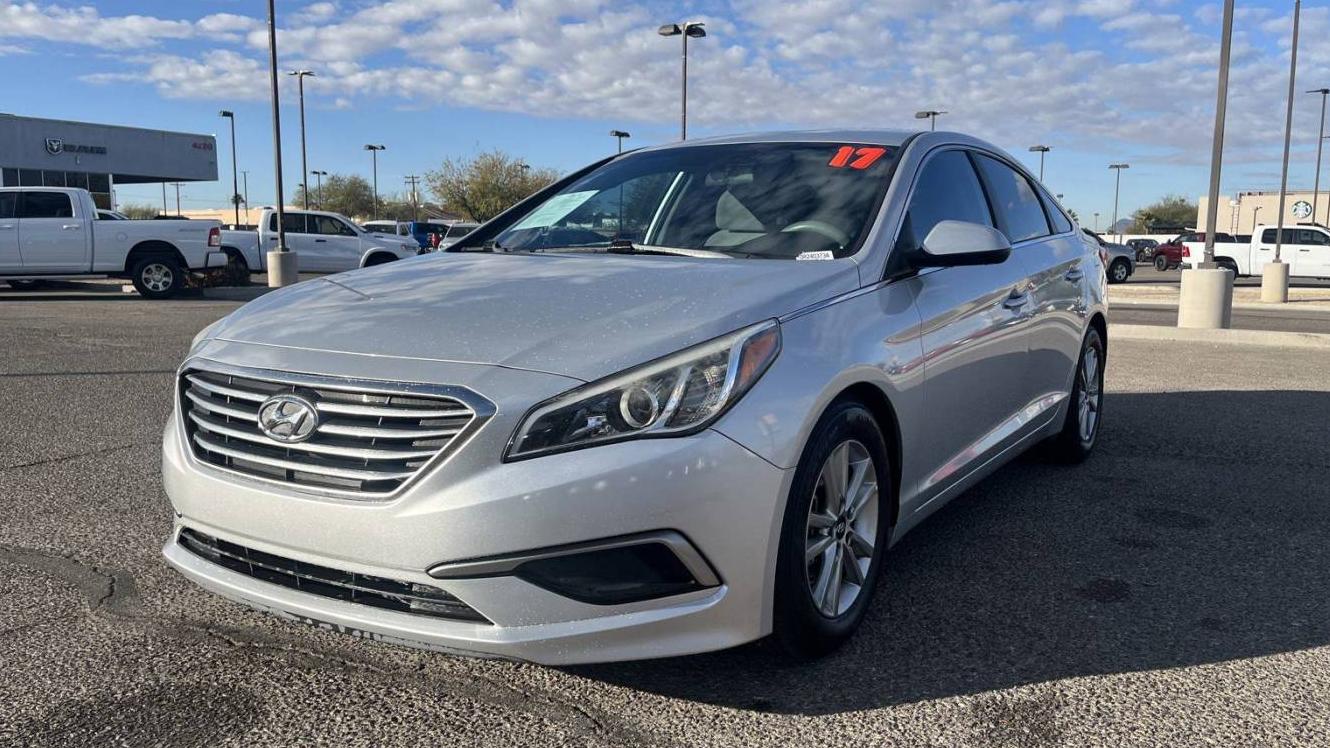 HYUNDAI SONATA 2017 5NPE24AFXHH576929 image