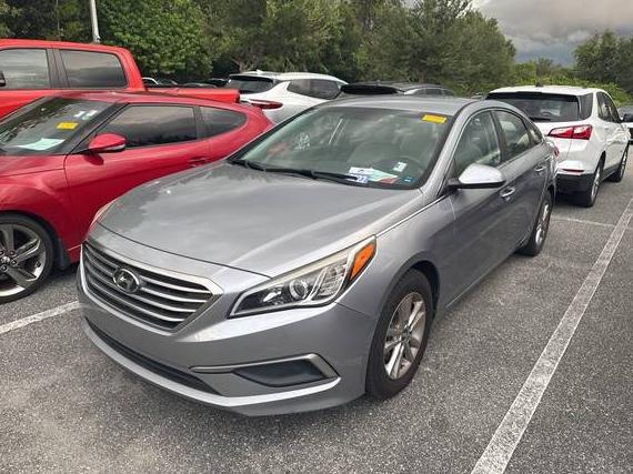 HYUNDAI SONATA 2017 5NPE24AF8HH591543 image