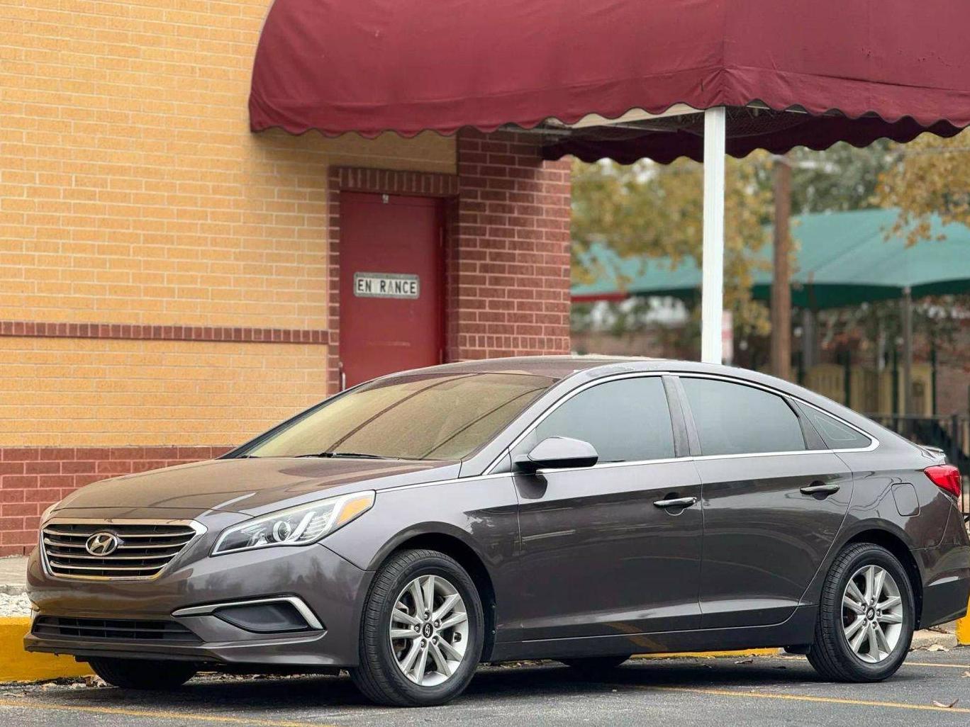 HYUNDAI SONATA 2017 5NPE24AF8HH509844 image