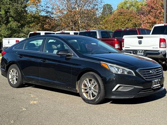 HYUNDAI SONATA 2017 5NPE24AF8HH595107 image