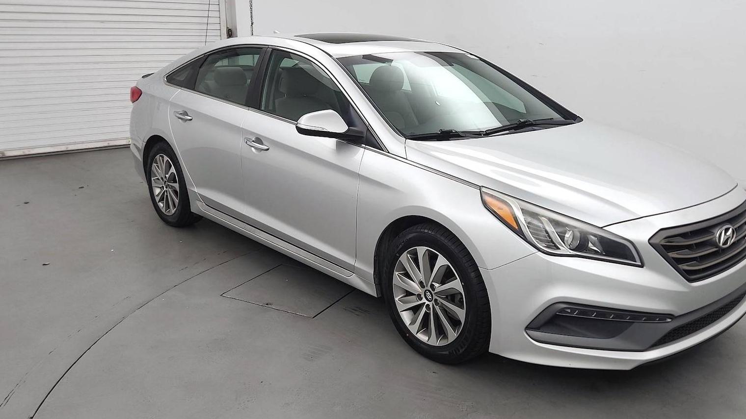 HYUNDAI SONATA 2017 5NPE34AF4HH589480 image