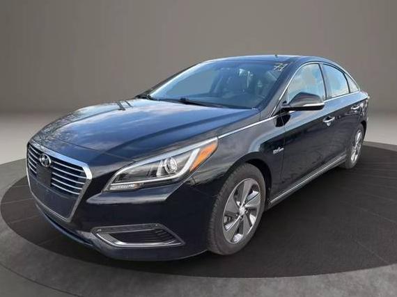 HYUNDAI SONATA 2017 KMHE34L19HA056271 image