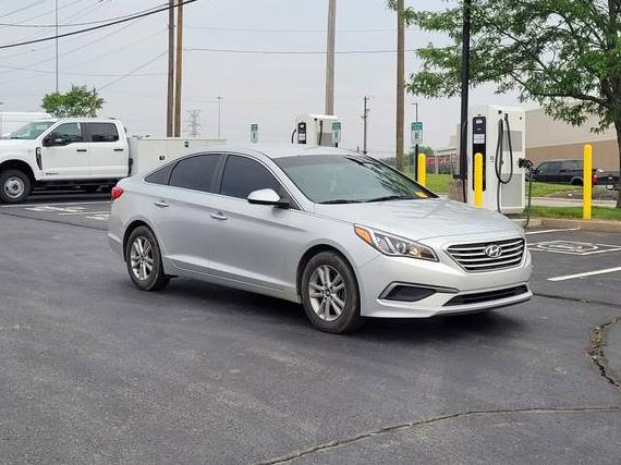 HYUNDAI SONATA 2017 5NPE24AF4HH519433 image