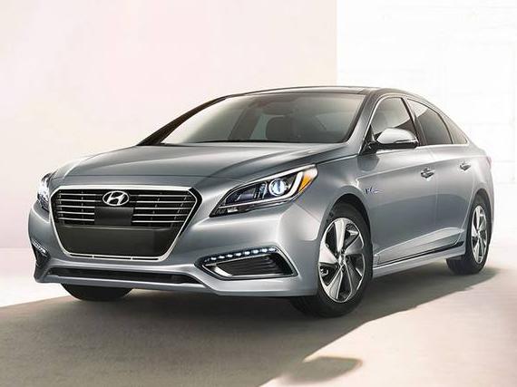 HYUNDAI SONATA 2017 KMHE24L35HA074304 image