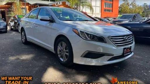 HYUNDAI SONATA 2017 5NPE24AF8HH573107 image