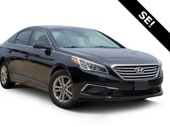 HYUNDAI SONATA 2017 5NPE24AFXHH538407 image