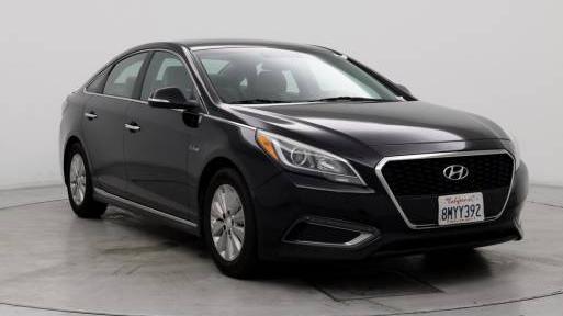 HYUNDAI SONATA 2017 KMHE24L19HA058380 image