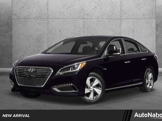 HYUNDAI SONATA 2017 KMHE54L22HA068426 image
