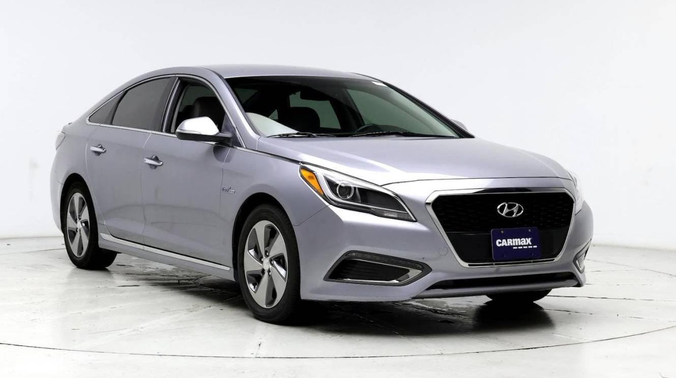 HYUNDAI SONATA 2017 KMHE34L14HA047056 image