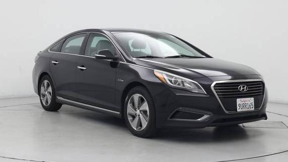 HYUNDAI SONATA 2017 KMHE14L27HA071219 image