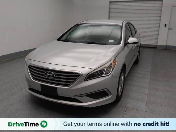 HYUNDAI SONATA 2017 5NPE24AF5HH482778 image