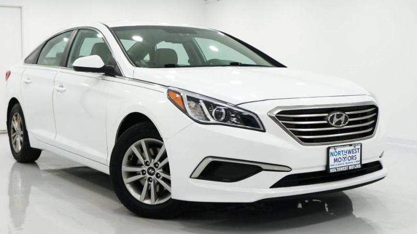 HYUNDAI SONATA 2017 5NPE24AFXHH522420 image