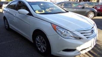 HYUNDAI SONATA 2012 5NPEB4AC1CH315221 image