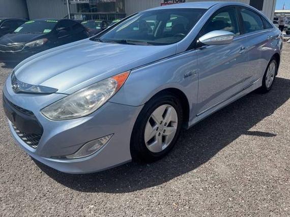 HYUNDAI SONATA 2012 KMHEC4A40CA047612 image