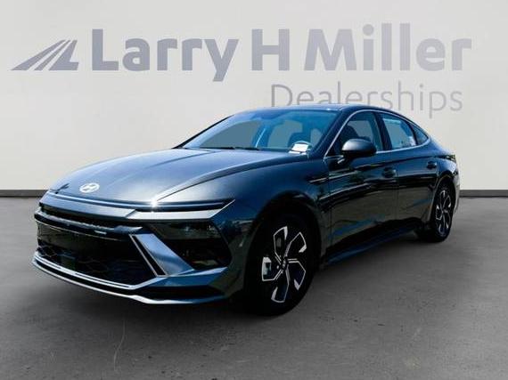 HYUNDAI SONATA 2024 KMHL64JA1RA392645 image