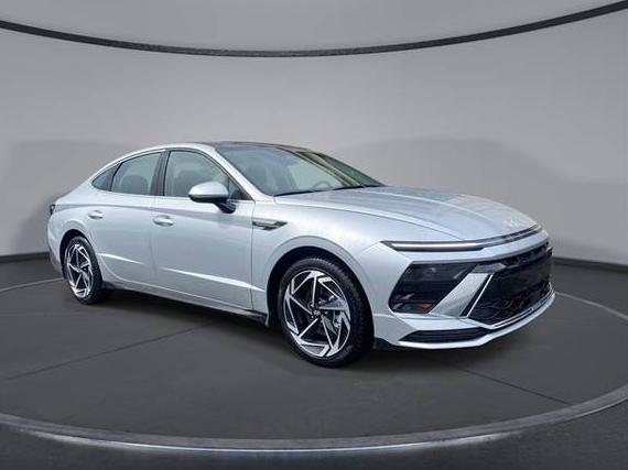 HYUNDAI SONATA 2024 KMHL14JA1RA403254 image
