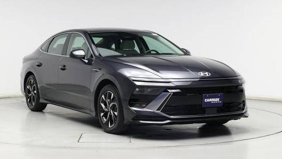 HYUNDAI SONATA 2024 KMHL64JA8RA369654 image