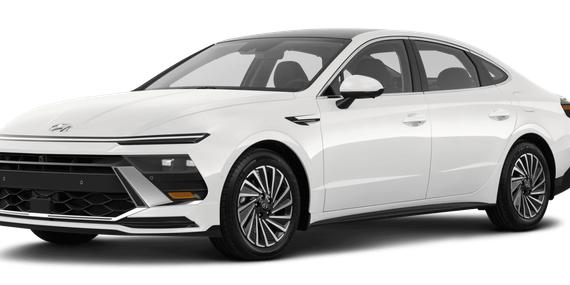 HYUNDAI SONATA 2024 KMHL64JA7RA395856 image