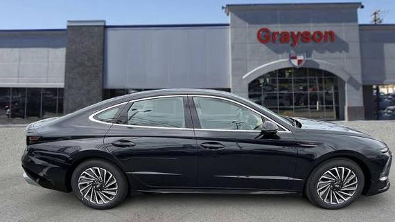 HYUNDAI SONATA 2024 KMHL54JJ0RA096809 image