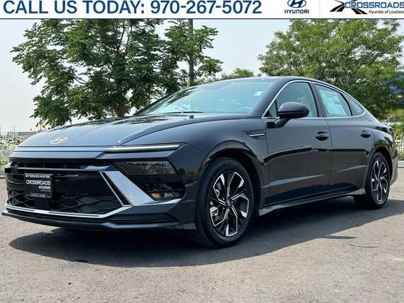 HYUNDAI SONATA 2024 KMHL64JAXRA398279 image