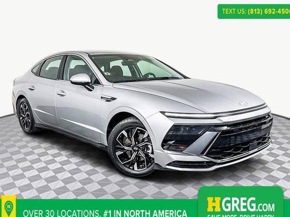 HYUNDAI SONATA 2024 KMHL64JA5RA398710 image