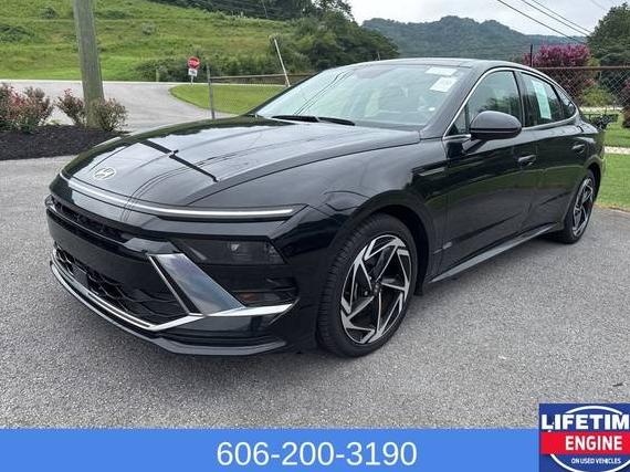 HYUNDAI SONATA 2024 KMHL14JA3RA403658 image