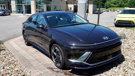 HYUNDAI SONATA 2024 KMHL14JA0RA392540 image HYUNDAI SONATA 2024 KMHL14JA0RA392540 image