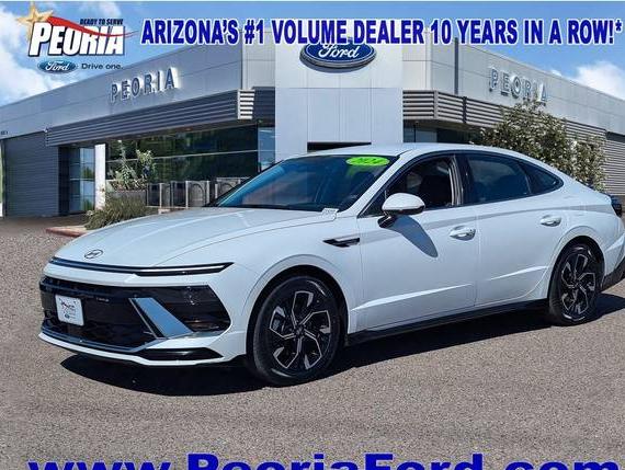 HYUNDAI SONATA 2024 KMHL64JA0RA407832 image